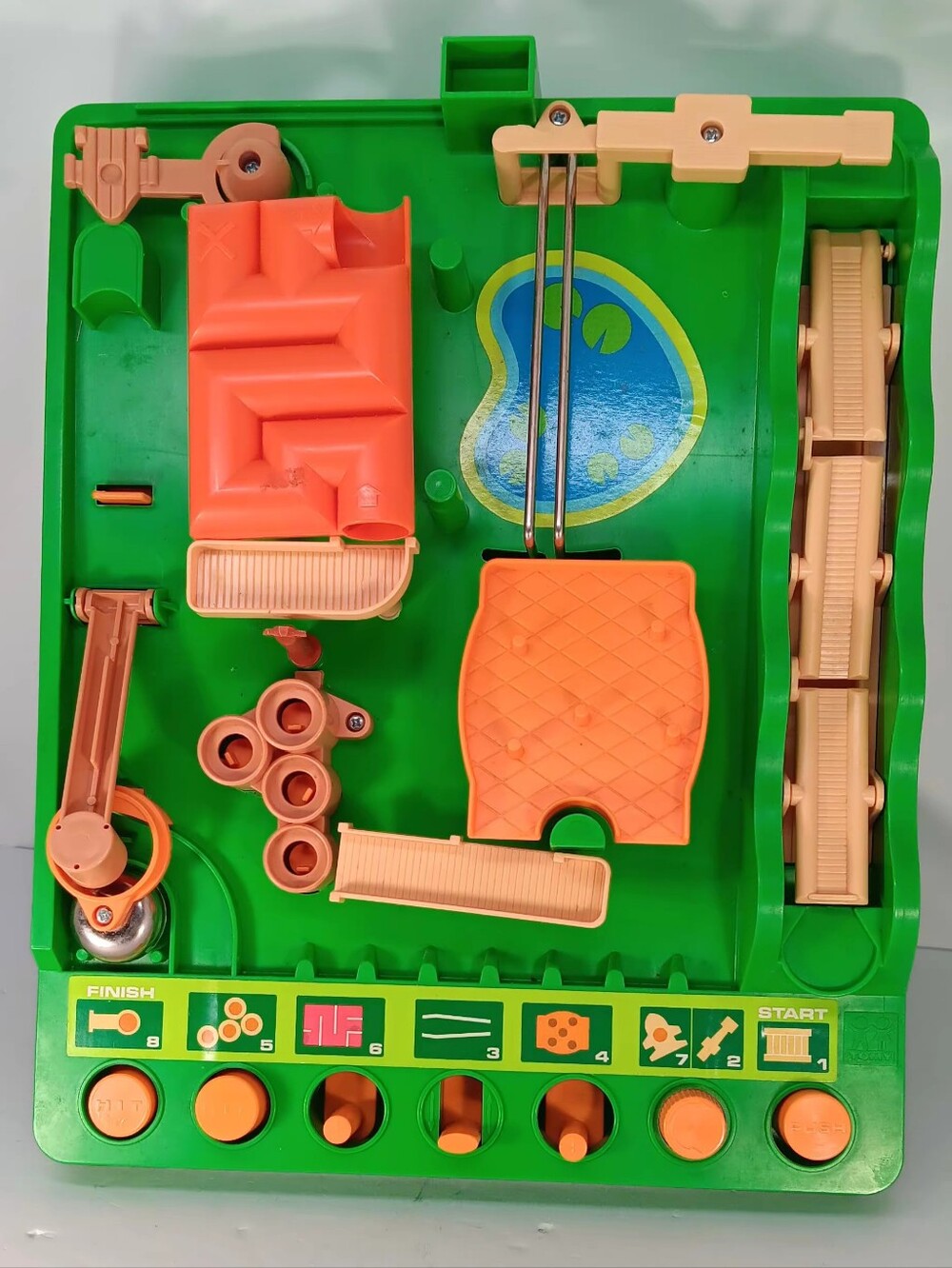 Vintage 1979 TOMY Run Yourself Ragged Obstacle Course Game - Incomplete - Picture 2 of 6